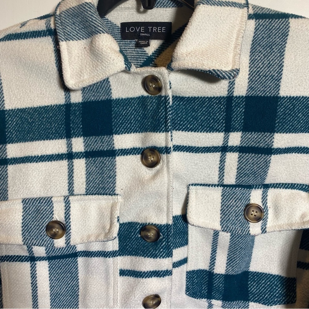 Love Tree Women's size Small oversized shacket cropped teal green white plaid - Picture 6 of 7